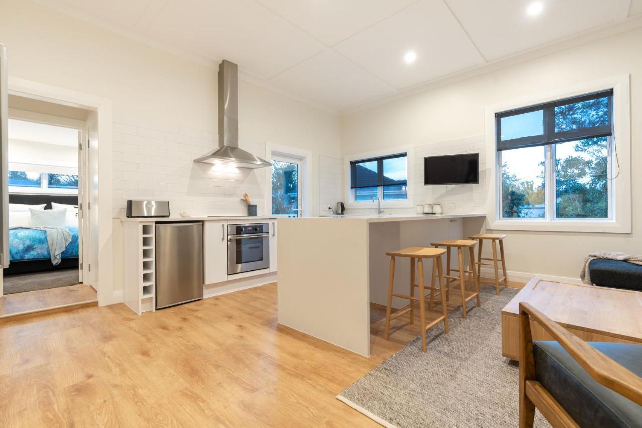 The Village Reserve Boutique Accomodation Auckland Esterno foto