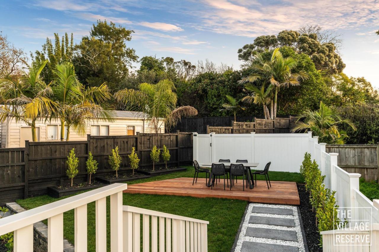 The Village Reserve Boutique Accomodation Auckland Esterno foto
