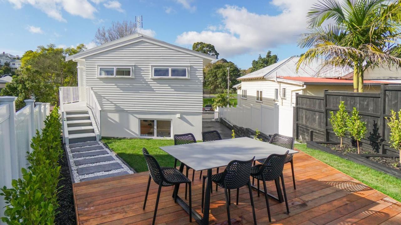 The Village Reserve Boutique Accomodation Auckland Esterno foto